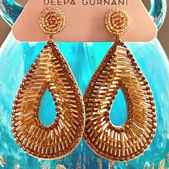NWT Deepa Gurnani Beaded Gold Crystal Hoop Chandeliers - Picture 4 of 15